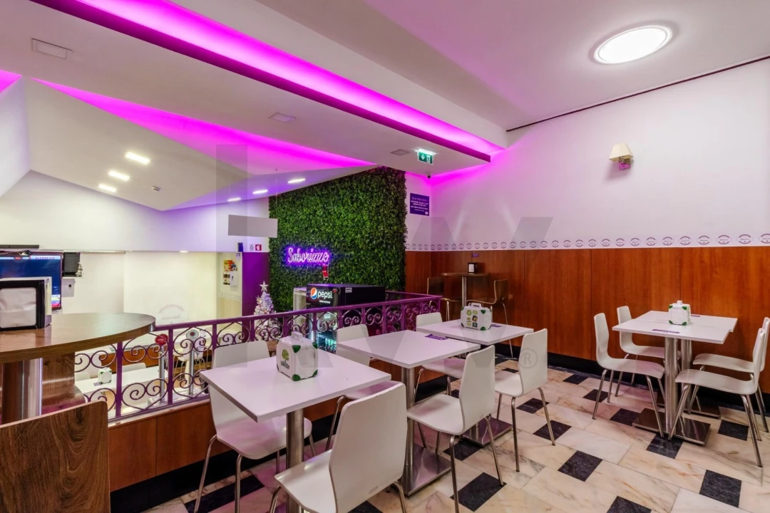 Loja para Trespasse em Areeiro Foto 23