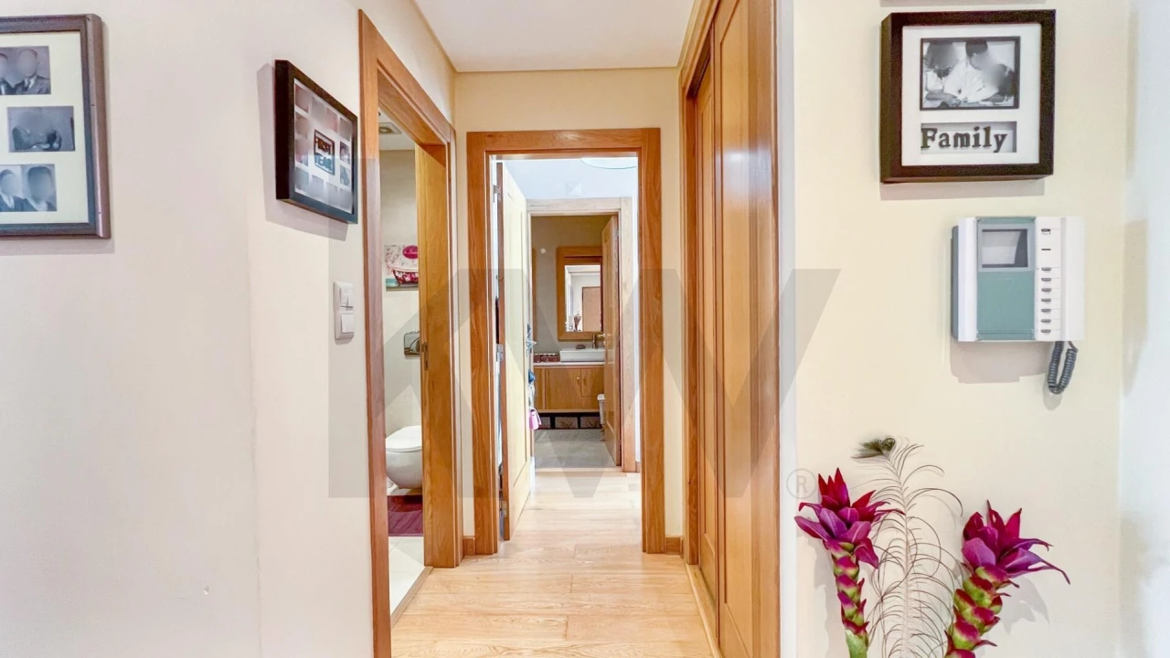 Apartamento T2 para Venda em Alfragide Foto 10