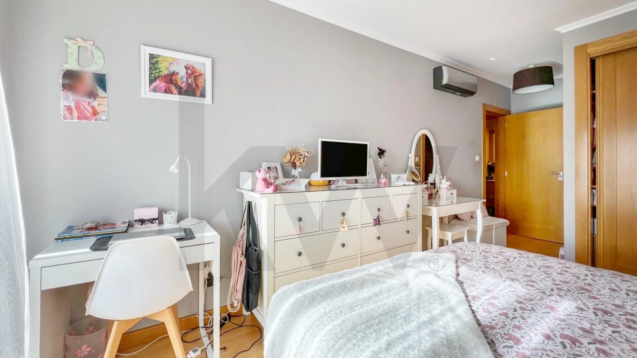 Apartamento T2 para Venda em Alfragide Foto 15