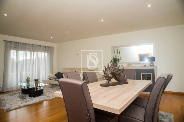 Apartamento T2 para Venda em Santa Marinha e São Pedro da Afurada Foto 4