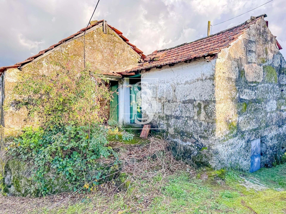 Moradia T2 para Venda em Paredes de Viadores e Manhuncelos Foto 26