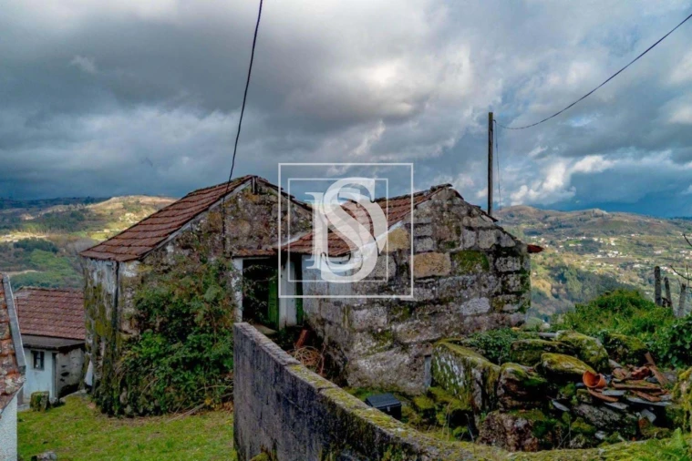 Moradia T2 para Venda em Paredes de Viadores e Manhuncelos Foto 42