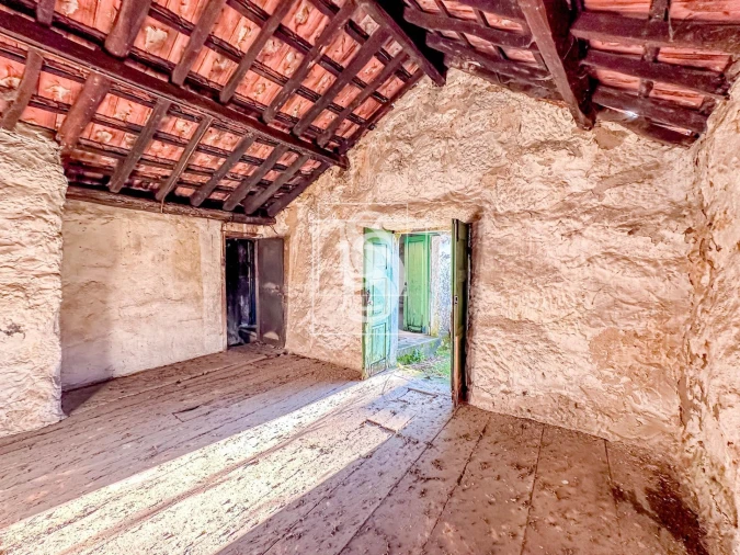 Moradia T2 para Venda em Paredes de Viadores e Manhuncelos Foto 8