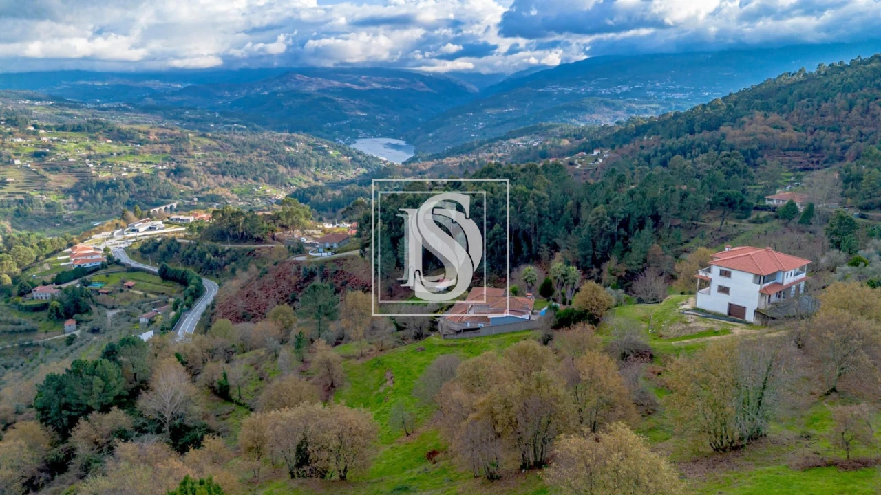 Moradia T2 para Venda em Paredes de Viadores e Manhuncelos Foto 35