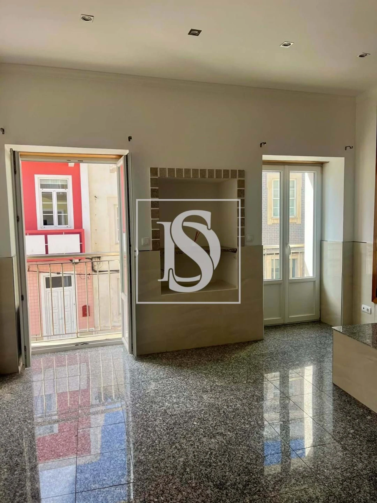 Apartamento T1 para Arrendamento em Buarcos Foto 7