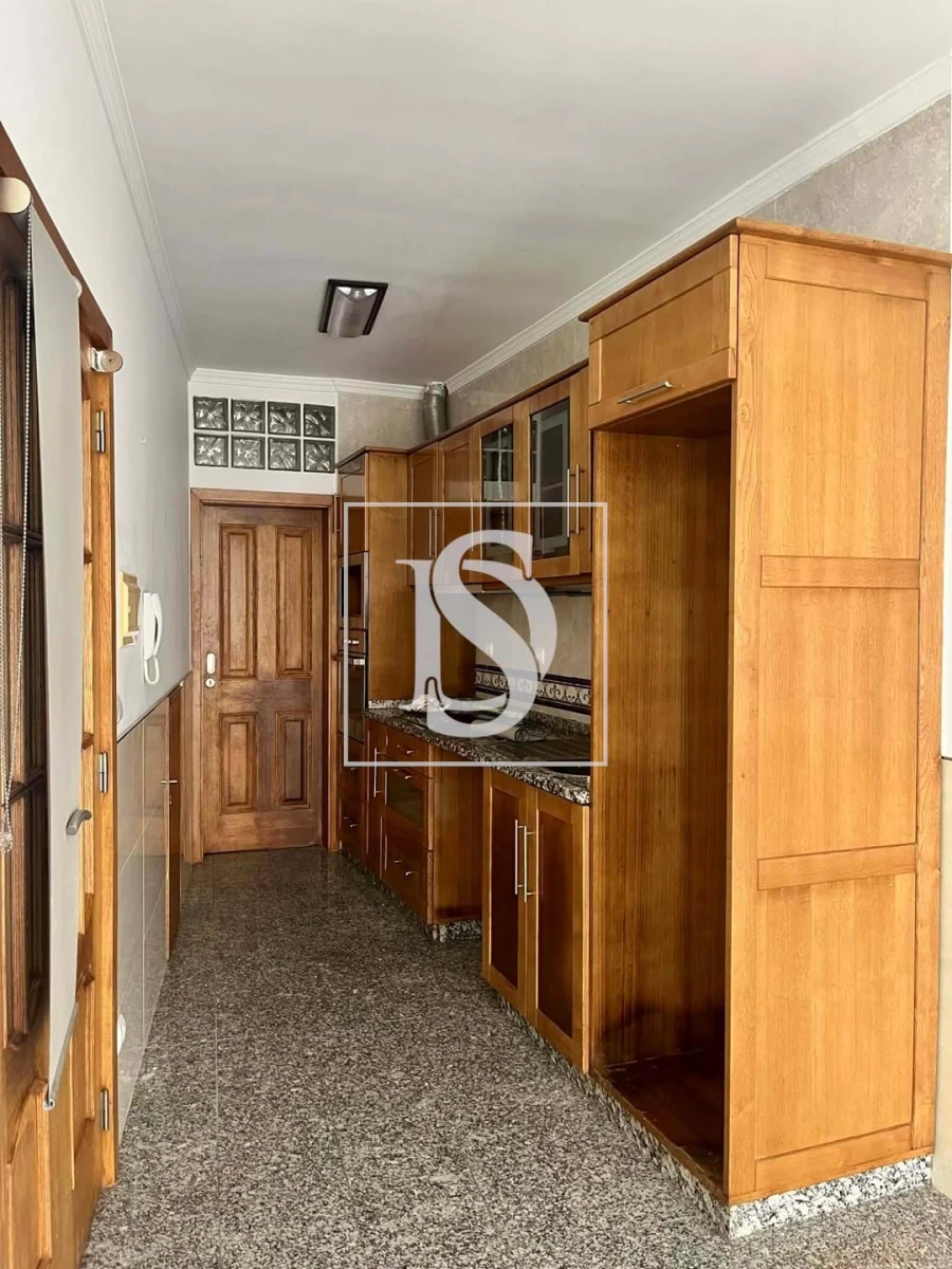 Apartamento T1 para Arrendamento em Buarcos Foto 2