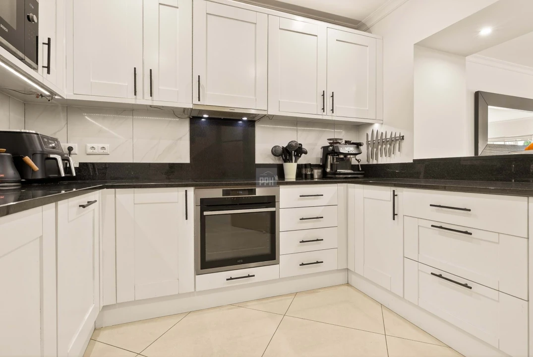 Moradia T4 para Venda em Quarteira Foto 14