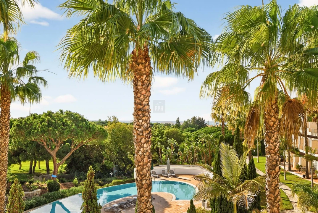 Moradia T4 para Venda em Quarteira Foto 48