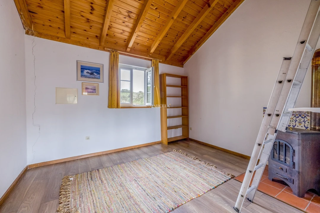 Moradia T2 para Venda em São Teotónio Foto 18