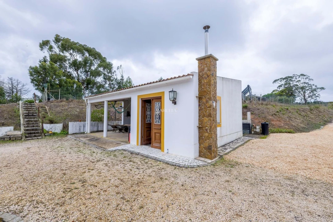 Moradia T2 para Venda em São Teotónio Foto 30