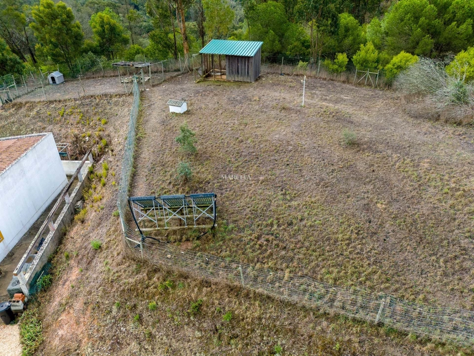 Moradia T2 para Venda em São Teotónio Foto 51