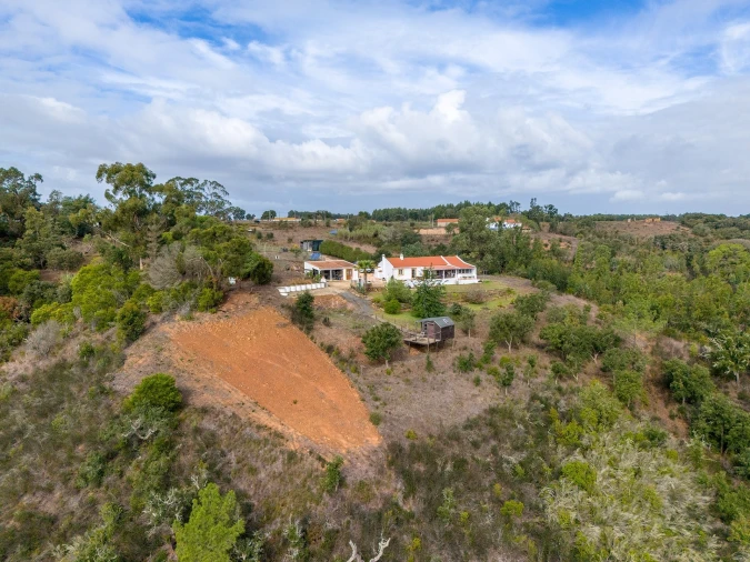 Moradia T2 para Venda em São Teotónio Foto 48