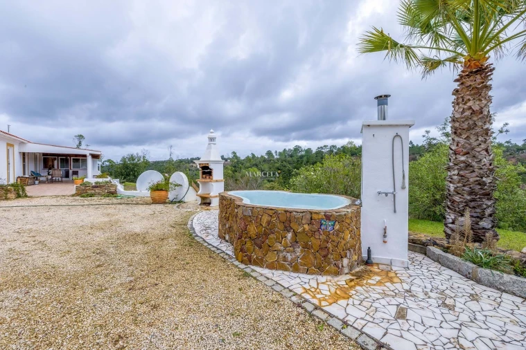 Moradia T2 para Venda em São Teotónio Foto 43