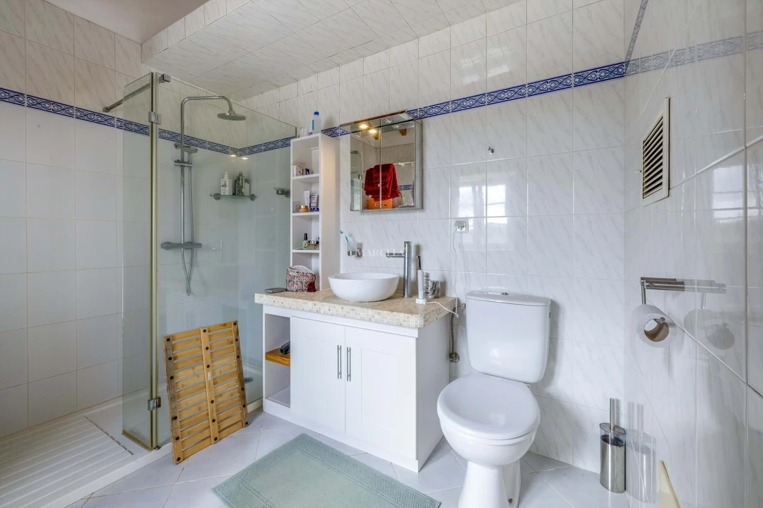 Moradia T2 para Venda em São Teotónio Foto 12