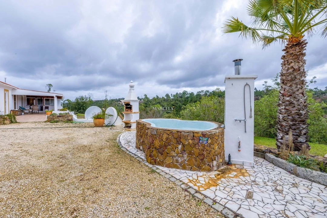 Moradia T2 para Venda em São Teotónio Foto 43