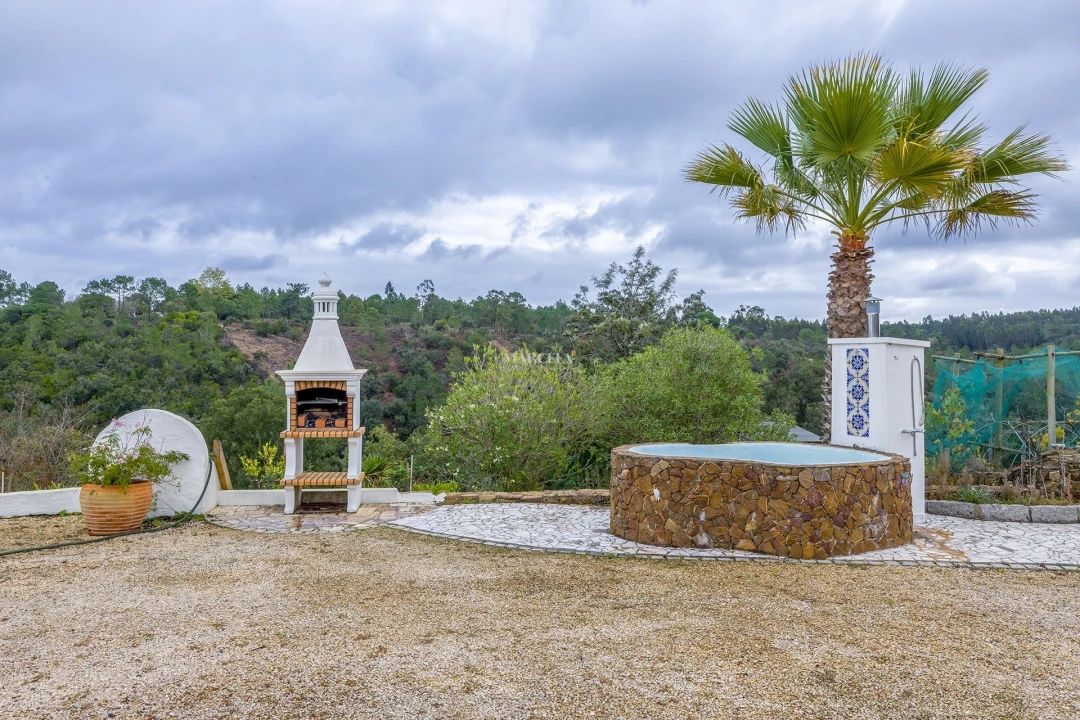 Moradia T2 para Venda em São Teotónio Foto 35