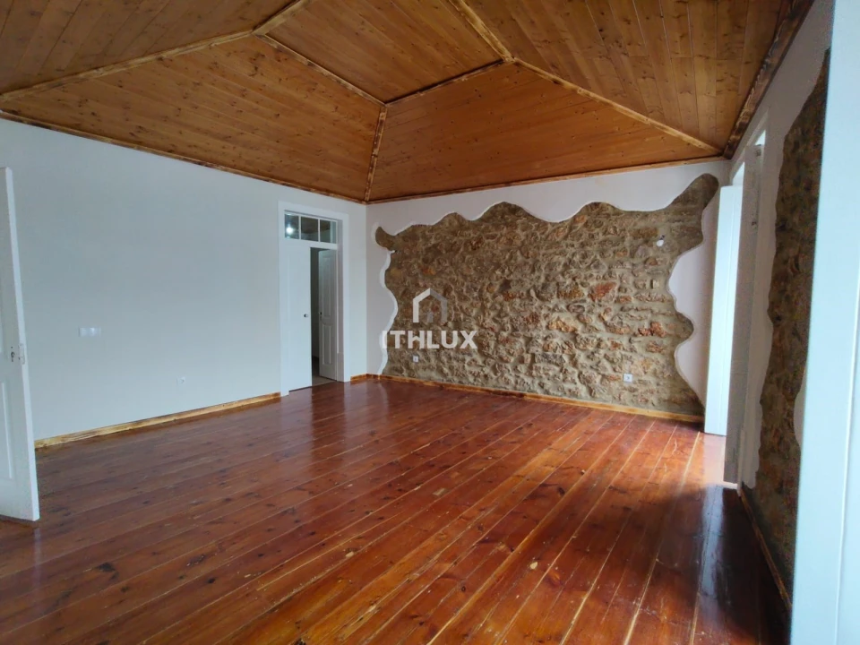 Apartamento T5 para Venda em São Brás de Alportel Foto 7