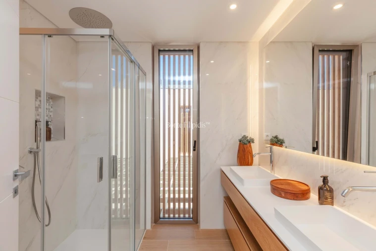 Moradia T4 para Venda em Carcavelos e Parede Foto 22