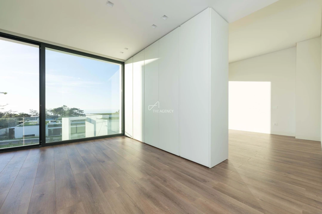 Moradia T5 para Venda em Colares Foto 30