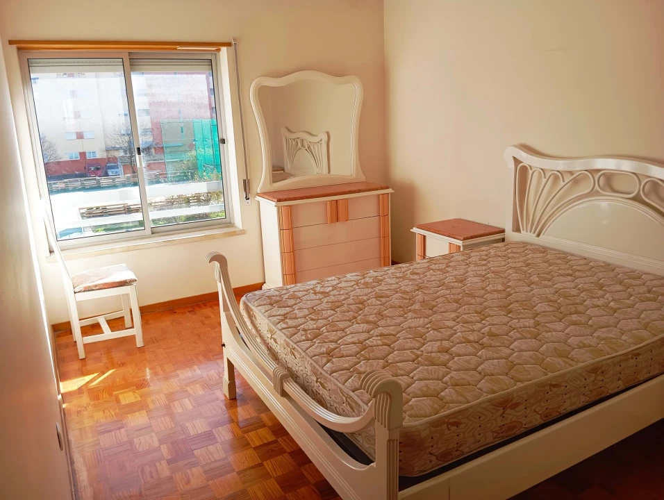 Apartamento T3 para Venda em Caparica e Trafaria Foto 10