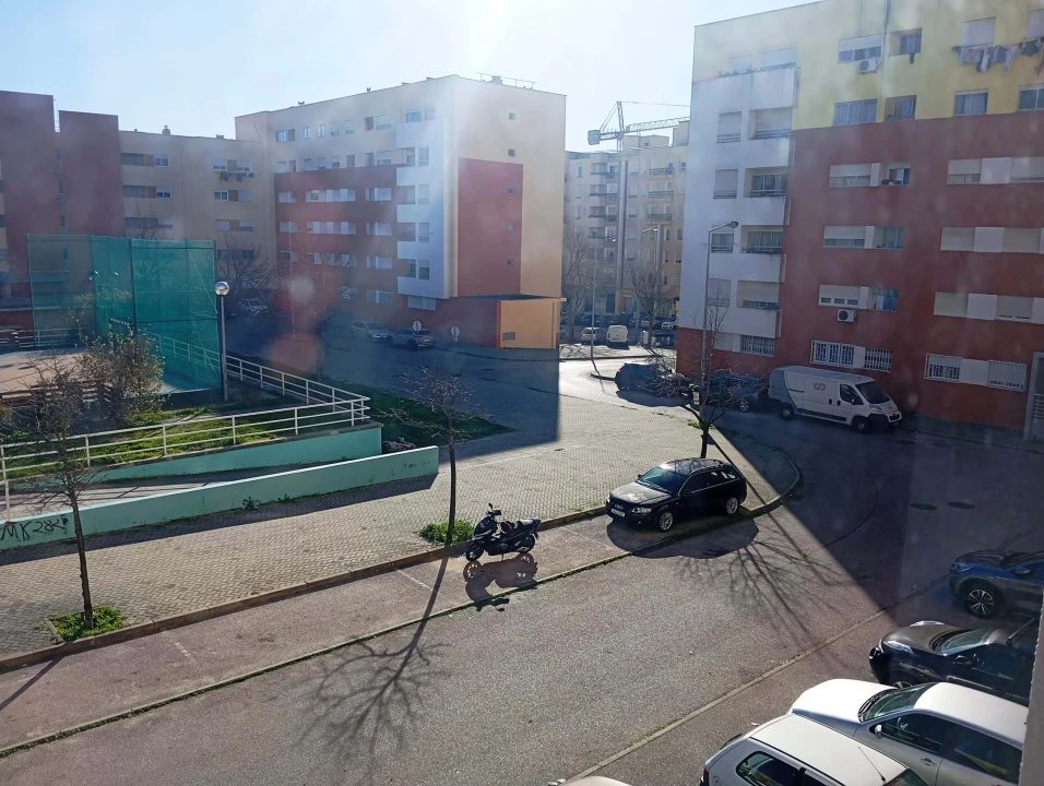 Apartamento T3 para Venda em Caparica e Trafaria Foto 7