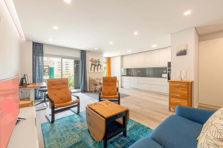 Apartamento T1 para Venda em Algés, Linda-A-Velha e Cruz Quebrada-Dafundo Foto 8