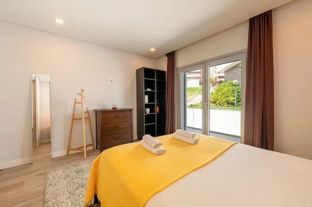 Apartamento T1 para Venda em Algés, Linda-A-Velha e Cruz Quebrada-Dafundo Foto 12