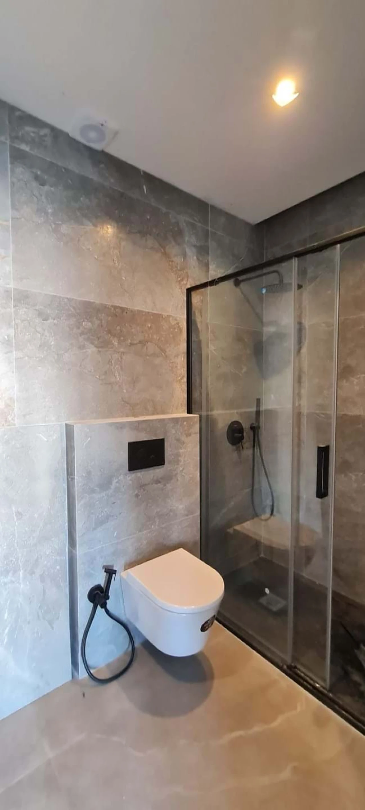 Apartamento T2 para Venda em Massamá e Monte Abraão Foto 17