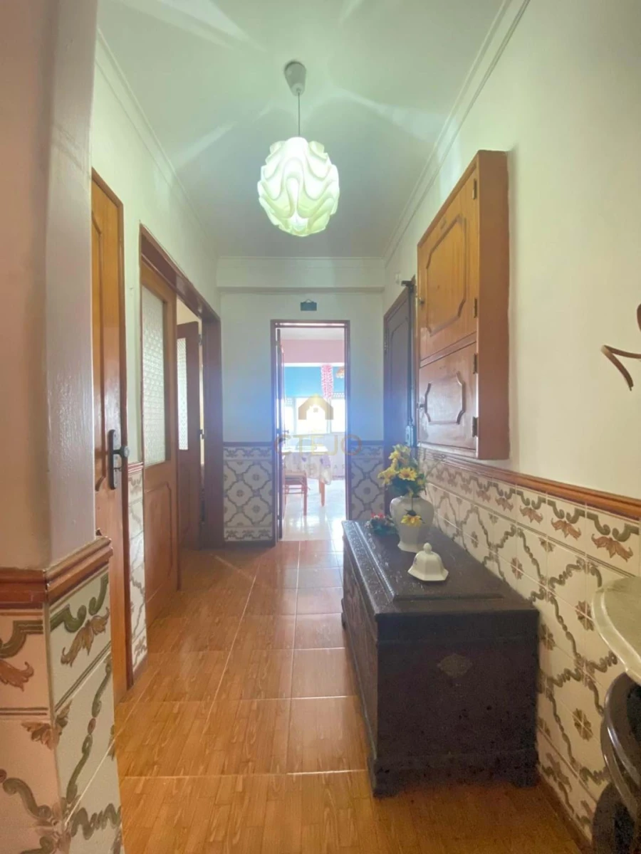 Apartamento T2 para Venda em Santa Iria de Azoia, São João da Talha e Bobadela Foto 2