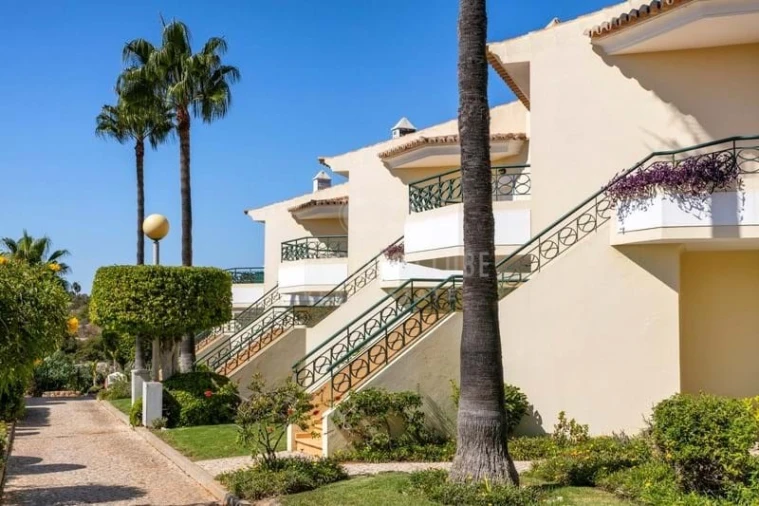 Apartamento T1 para Venda em Lagoa e Carvoeiro Foto 8