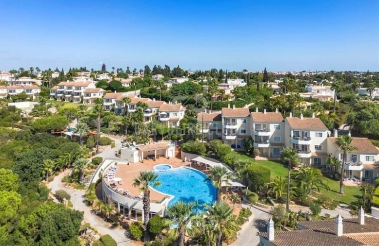 Apartamento T1 para Venda em Lagoa e Carvoeiro Foto 14