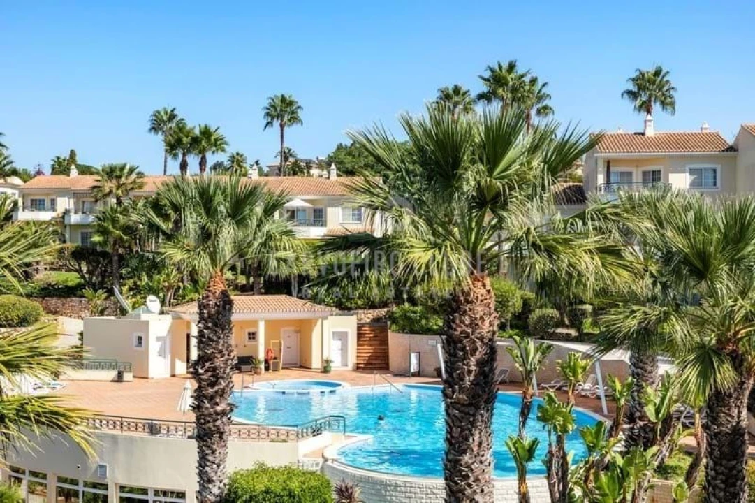 Apartamento T1 para Venda em Lagoa e Carvoeiro Foto 10