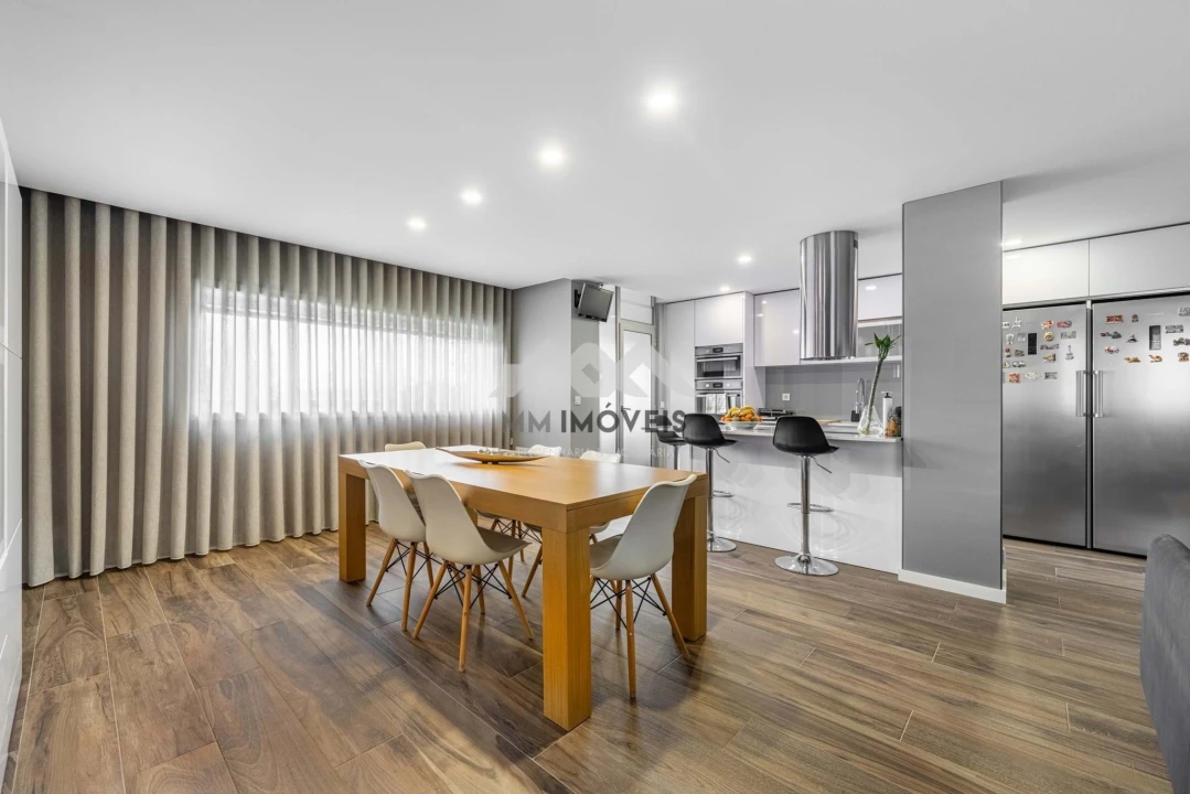 Apartamento T3 para Venda em Cidade da Maia Foto 6