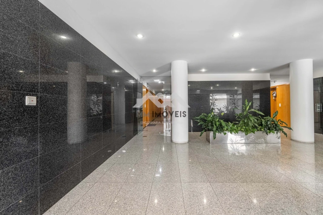 Apartamento T3 para Venda em Cidade da Maia Foto 27