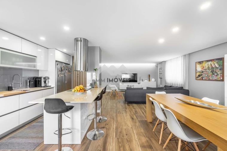 Apartamento T3 para Venda em Cidade da Maia Foto 5