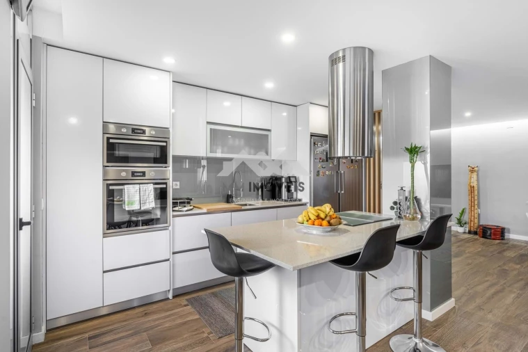 Apartamento T3 para Venda em Cidade da Maia Foto 7