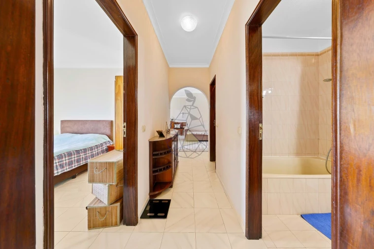 Apartamento T2 para Venda em Portimão Foto 29