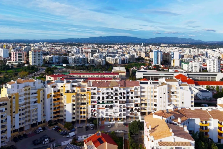 Apartamento T2 para Venda em Portimão Foto 45