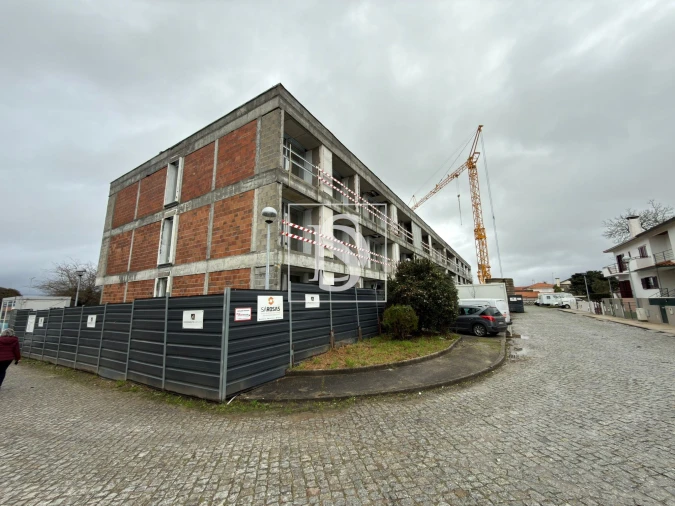 Apartamento T3 para Venda em Darque Foto 15