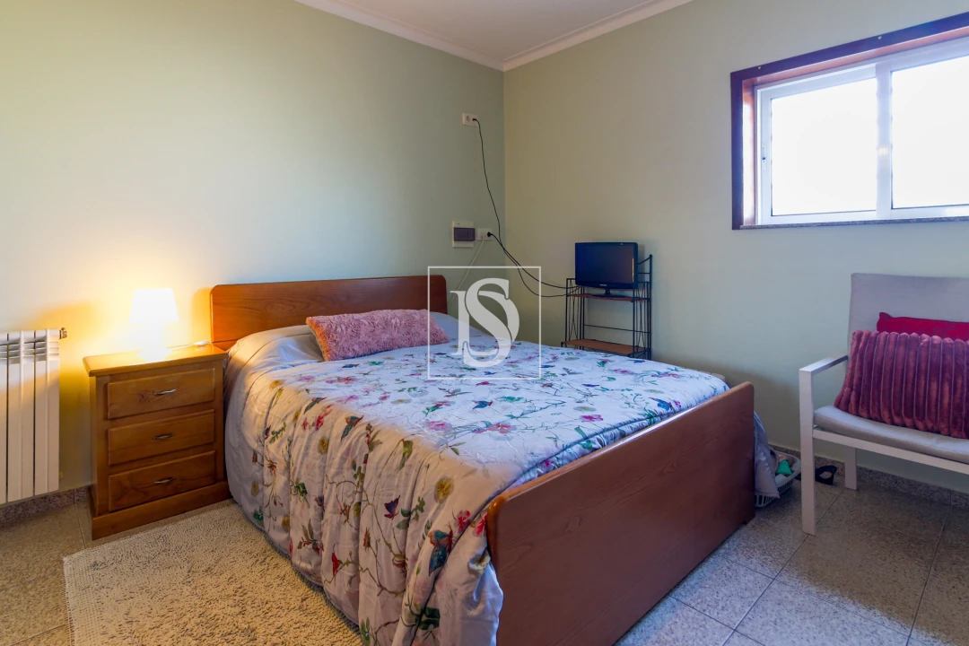 Moradia T4 para Venda em Vilaça e Fradelos Foto 29