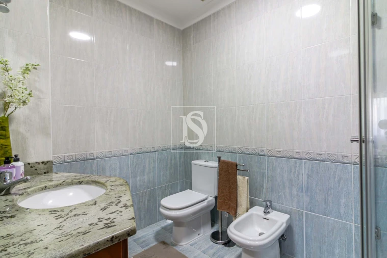 Moradia T4 para Venda em Vilaça e Fradelos Foto 23