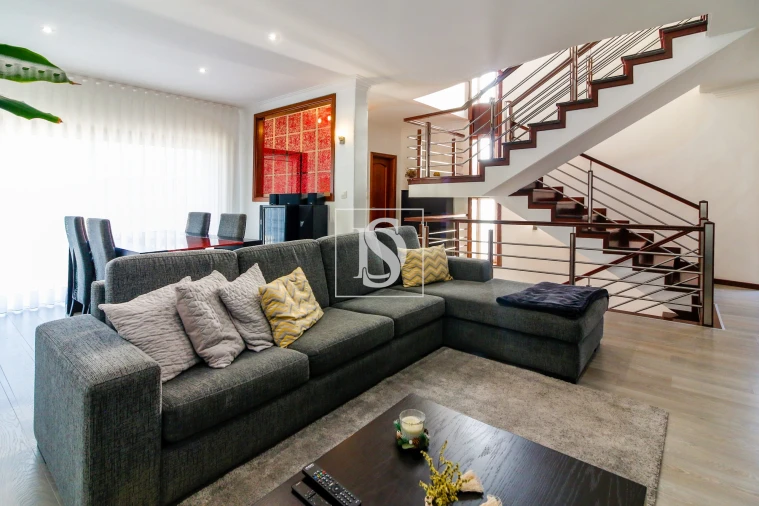 Moradia T4 para Venda em Vilaça e Fradelos Foto 13