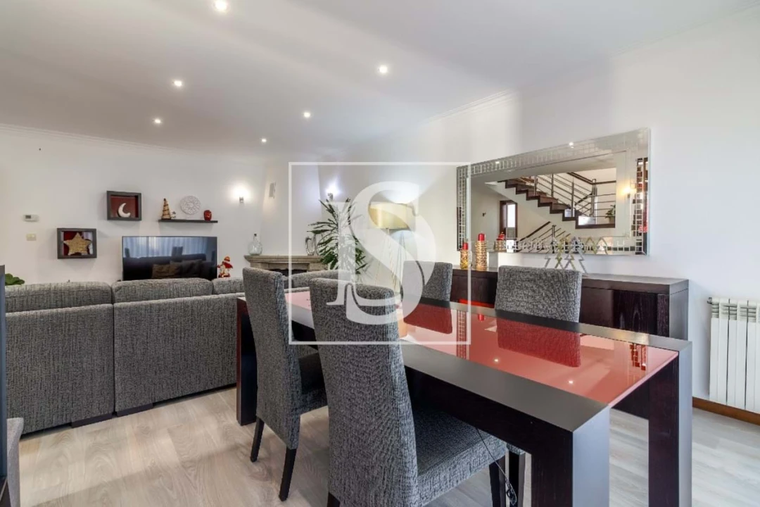 Moradia T4 para Venda em Vilaça e Fradelos Foto 11