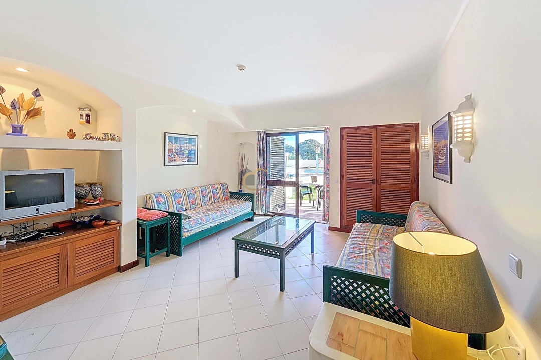 Apartamento T2 para Venda em Albufeira e Olhos de Água Foto 8