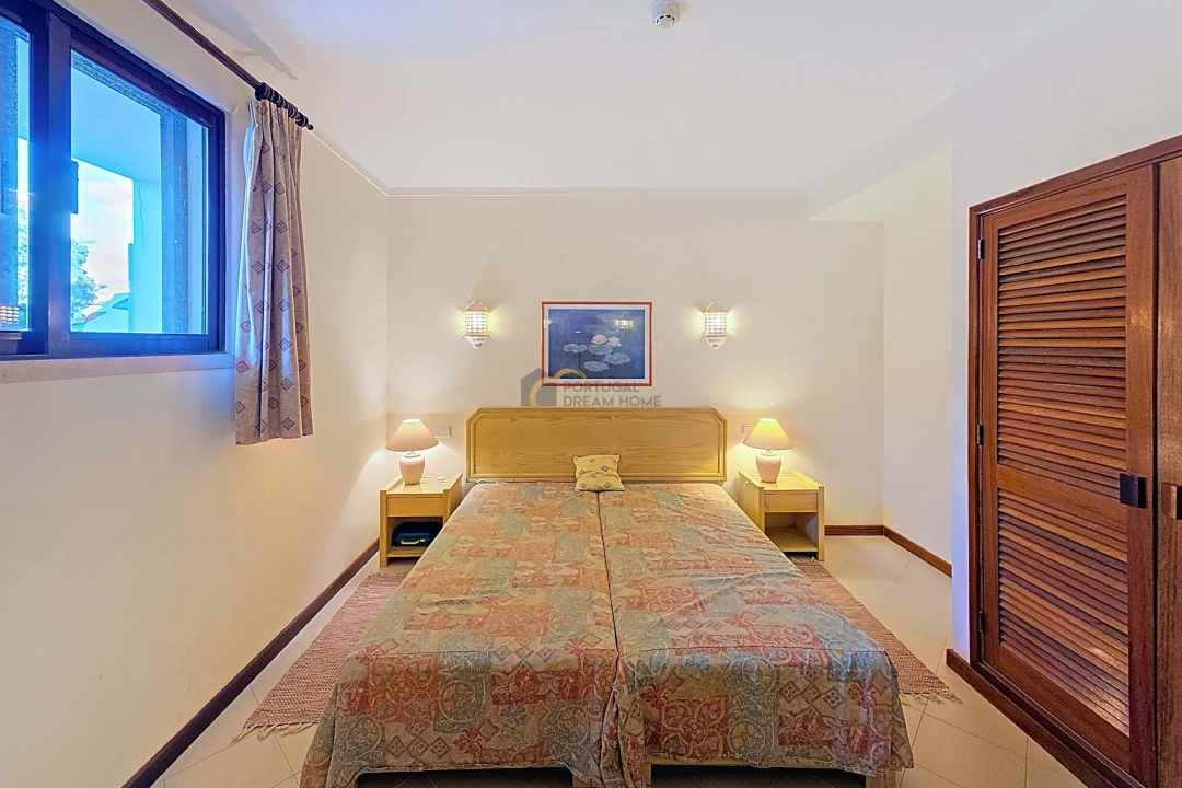 Apartamento T2 para Venda em Albufeira e Olhos de Água Foto 13