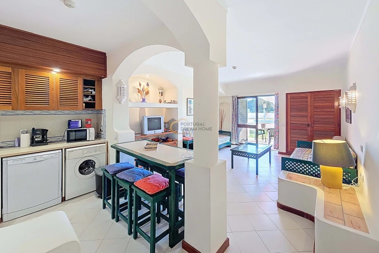 Apartamento T2 para Venda em Albufeira e Olhos de Água Foto 4