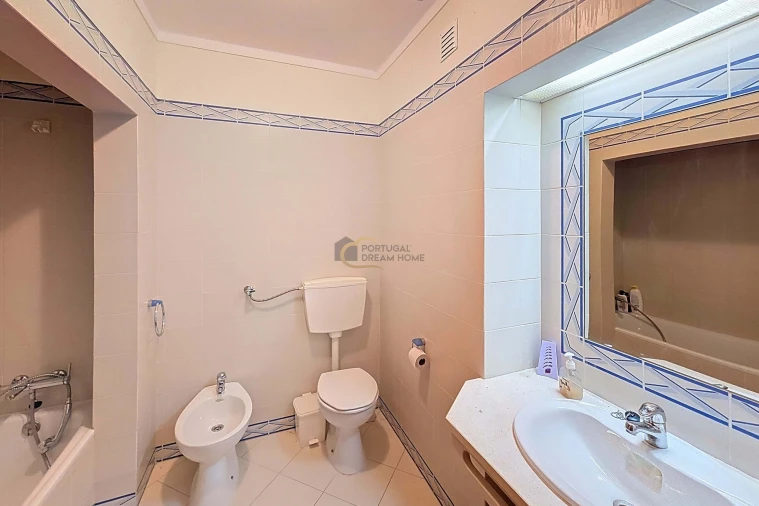 Apartamento T2 para Venda em Albufeira e Olhos de Água Foto 11