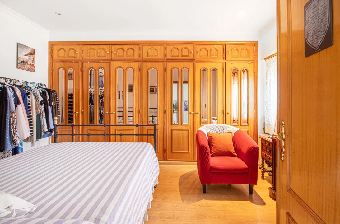 Apartamento T4 para Venda em Agualva e Mira-Sintra Foto 4