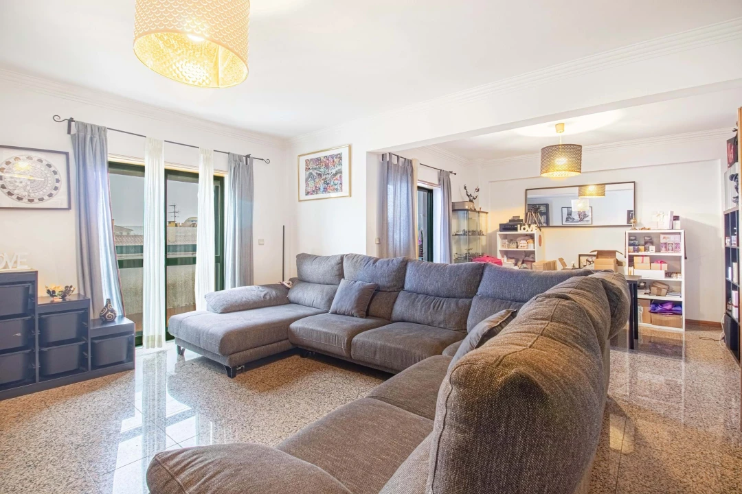 Apartamento T4 para Venda em Agualva e Mira-Sintra Foto 15