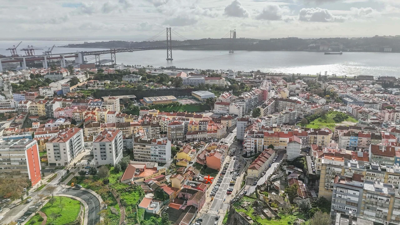 Prédio para Venda em Ajuda Foto 8